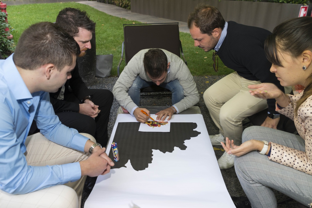 Team Building Paint Company per Sixt Rent Car - 30