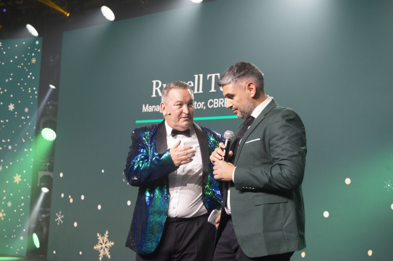 Il primo party natalizio di CBRE a Milano: un successo targato Smart Eventi - 1