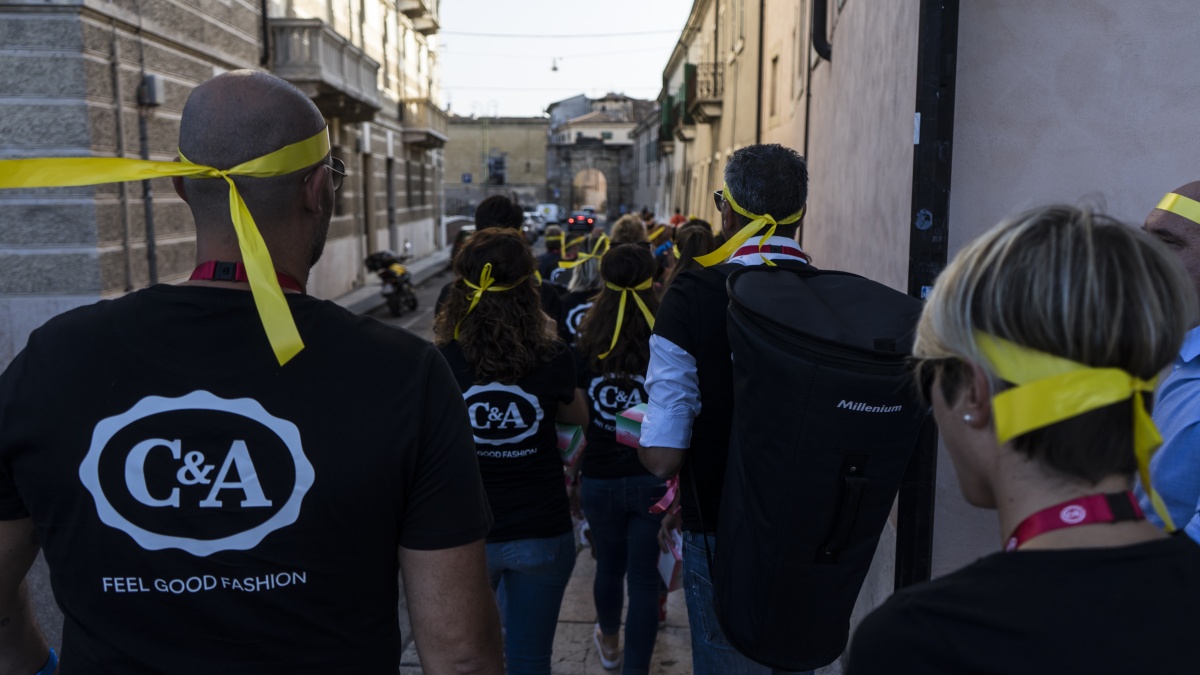Team building Flashmob per C&A - 3