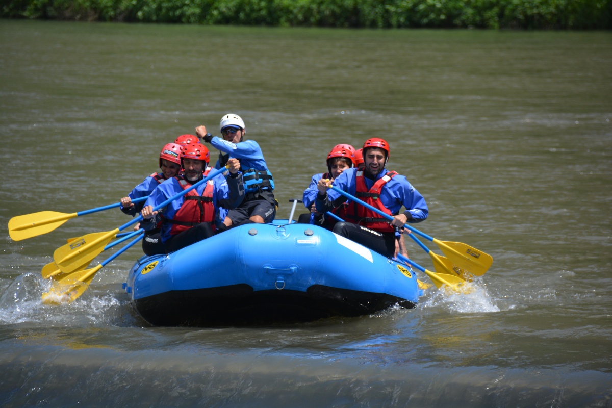 Smart Eventi: incentive per Voyage Privé con sbarco a Venezia e rafting team building - 53