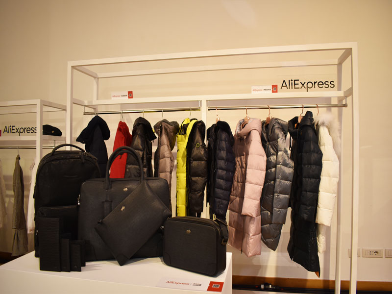 Sfilata per Tmall e Aliexpress in collaborazione con Crescenzi & Co - 3