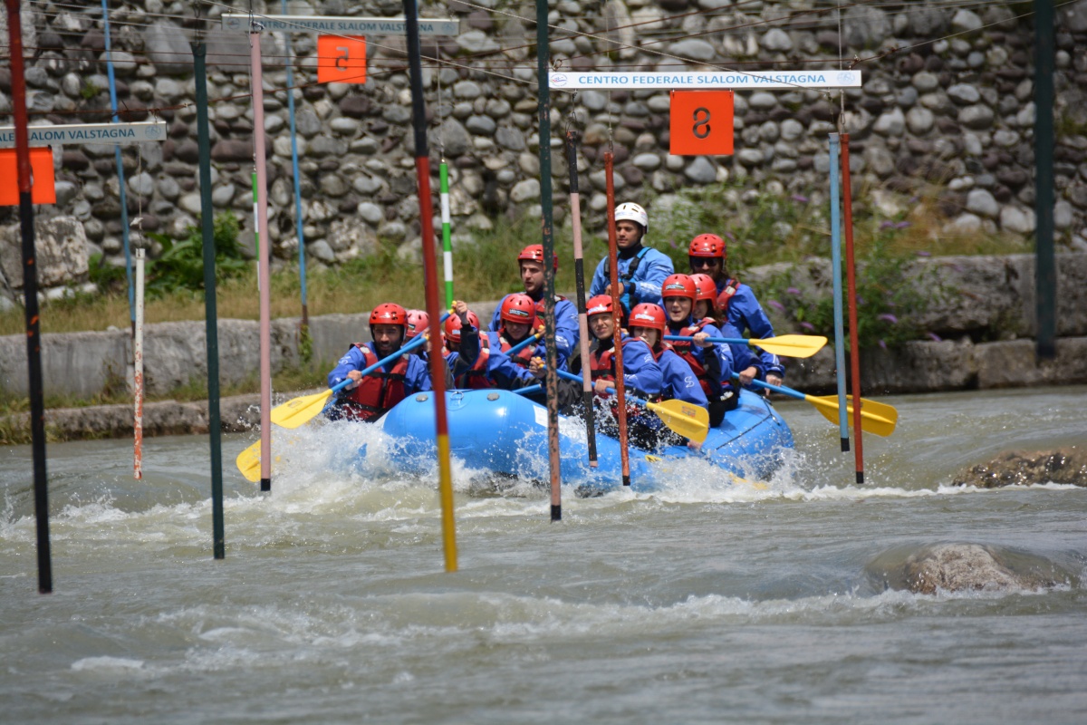 Smart Eventi: incentive per Voyage Privé con sbarco a Venezia e rafting team building - 1