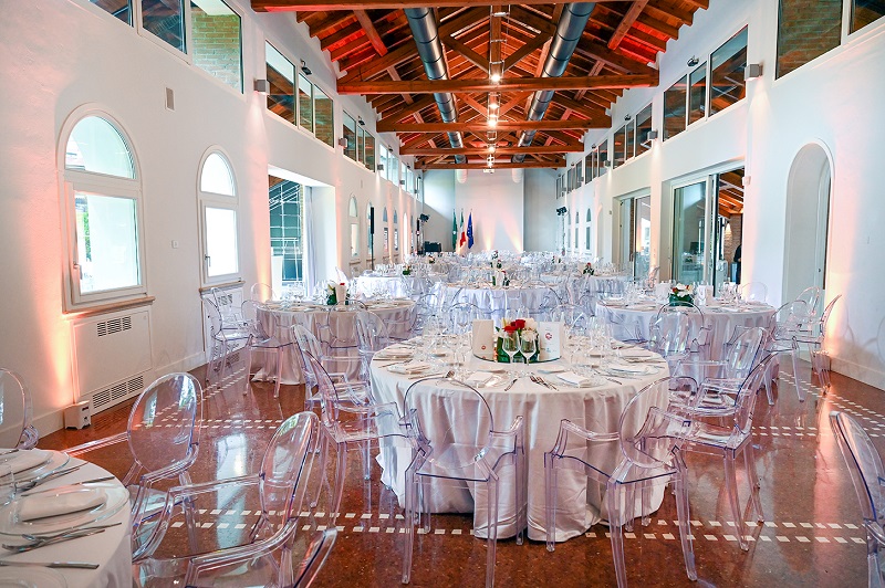 Un pranzo di gala in una splendida location vicino Milano - 9