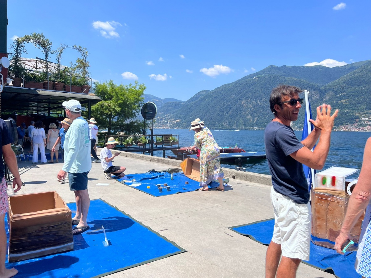 Attività memorabile sul lago: Carton Boat Challenge allo Yacht Club Eriolario - 5