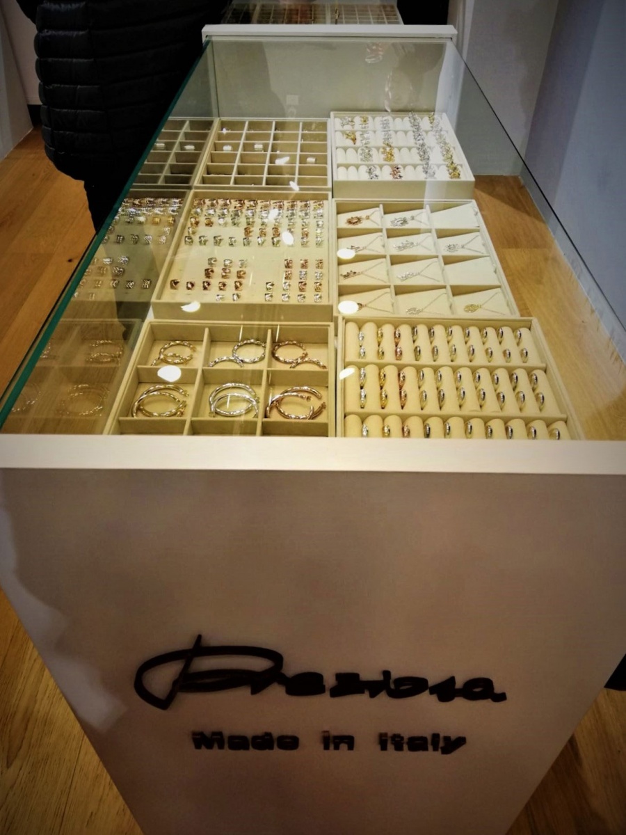 Temporary store per Preziosa Jewelry - 3
