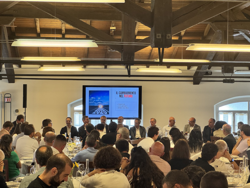 Quiz game personalizzato per evento aziendale nella natura - 13