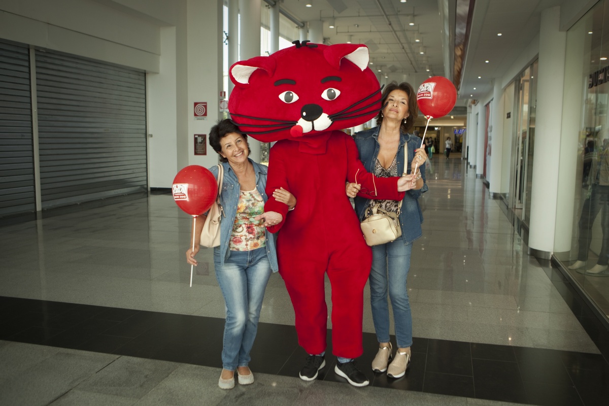 Villaggio Maxizoo a Roma con la testimonial Giorgia Palmas - 11