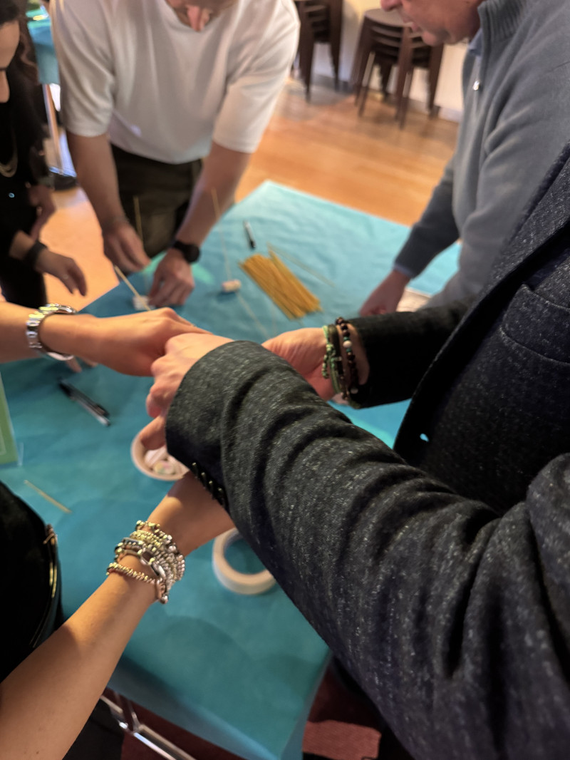 Team building Solidale: il "CHAIRITY BUILDING" Unisce Collaborazione e Beneficenza - 6