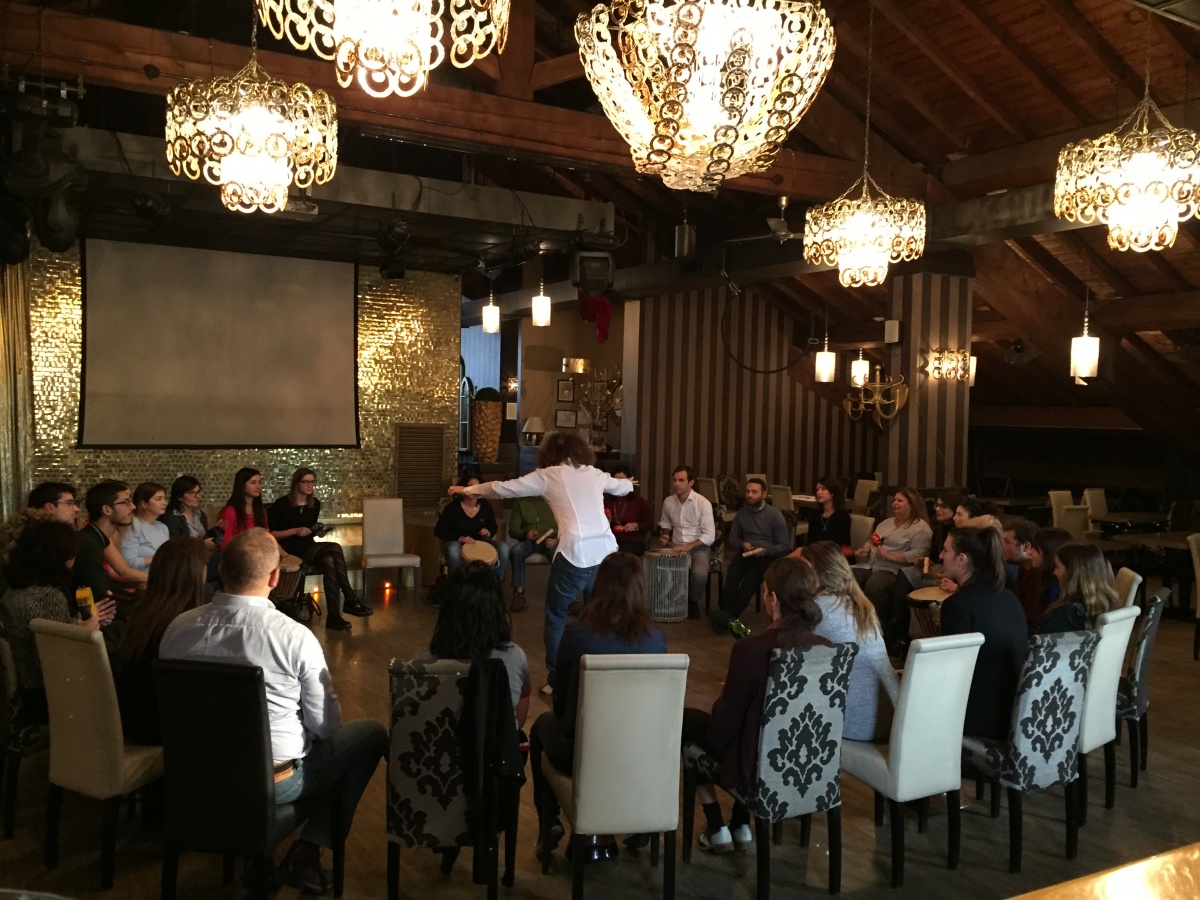 Team Building Drum Circle per Reckitt Benckiser - 1