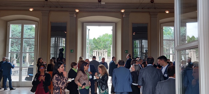 Location scouting, gestione logistica, staff e catering per un grande evento a Milano - 3