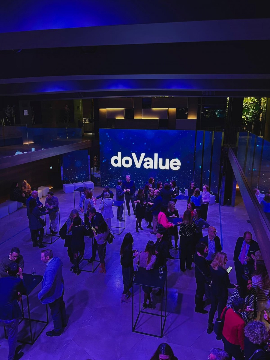 Evento Natalizio doValue: Eleganza e Personalizzazione nel Cuore di Milano - 8