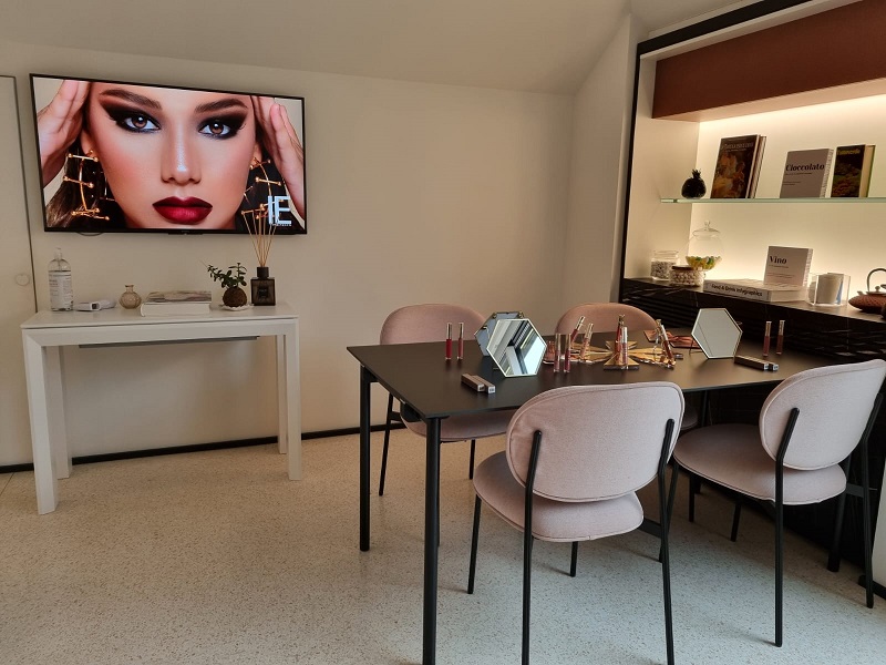 Press Day per il lancio prodotti del nuovo brand di cosmesi IE TRENDS - 3