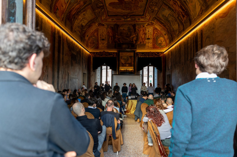 Movie Making Team Building: Trasformare un Castello in Set Pubblicitario - 7