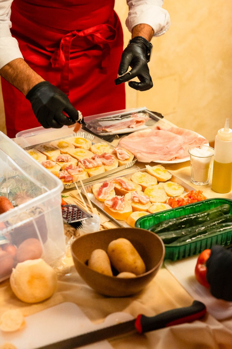 Sfida Culinaria Gourmet in Agriturismo: Team Building e Delizie Fatte a Mano - 24