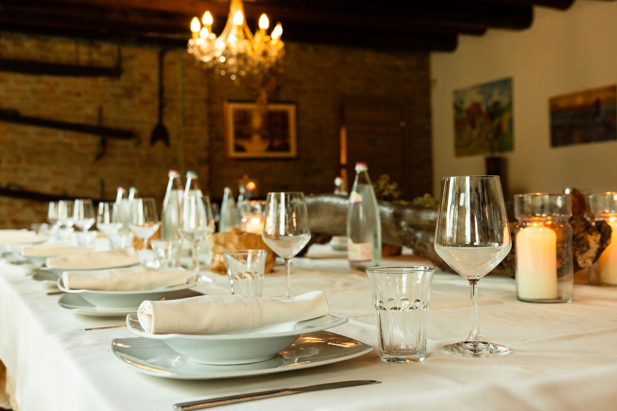 Sfida Culinaria Gourmet in Agriturismo: Team Building e Delizie Fatte a Mano - 1