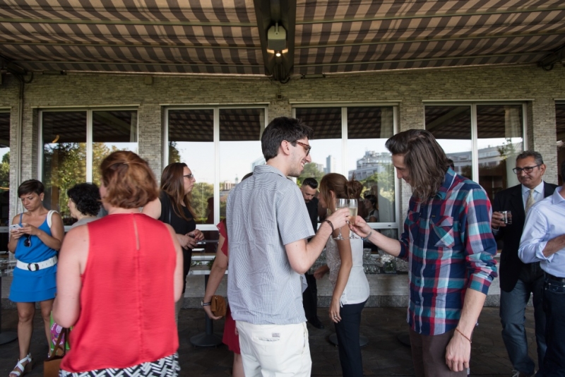 Smart Eventi organizza il meeting aziendale e aperitivo con dinner buffet e dj set per Edra Spa. - 0