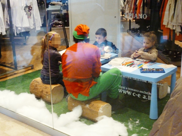 C&A in store promotion - 8