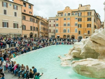 Abbiamo organizzato in collaborazione con l'agenzia Suebo Ag un incentive per Swisscom ispirato al film di James Bond "007-Spectre" a Roma