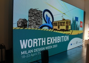 Abbiamo aiutato il cliente a organizzare un evento dinamico, dedicato ai giovani designer, in una location indimenticabile.