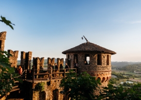 Incentive di 3 giorni in Monferrato con workshop, visita in cantina, cena 2 Stelle Michelin e team building personalizzato.