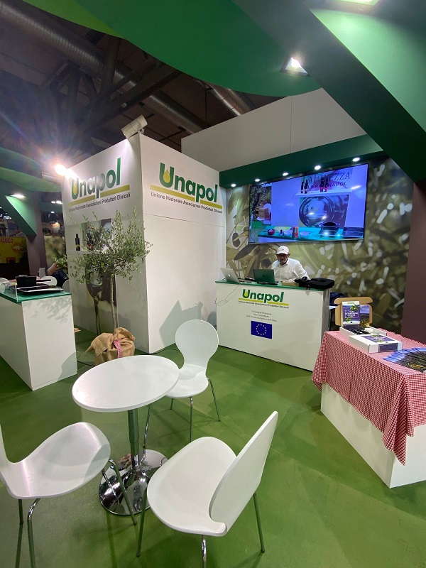 Allestimento fiera Tuttofood per Unapol - 5